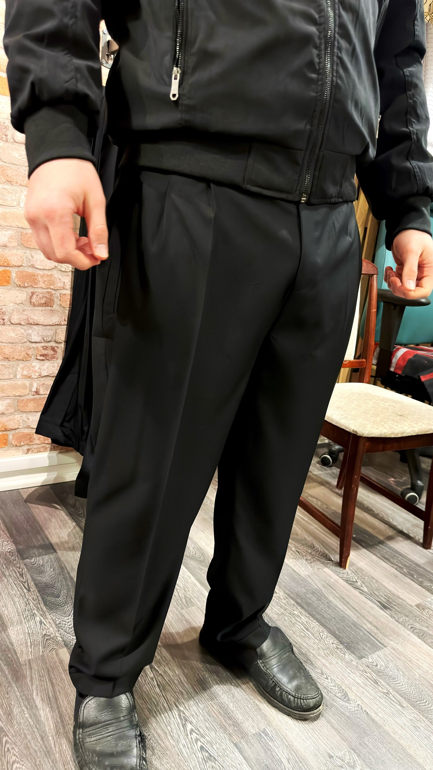 Pelkä Musta Kaksi Vekkiä